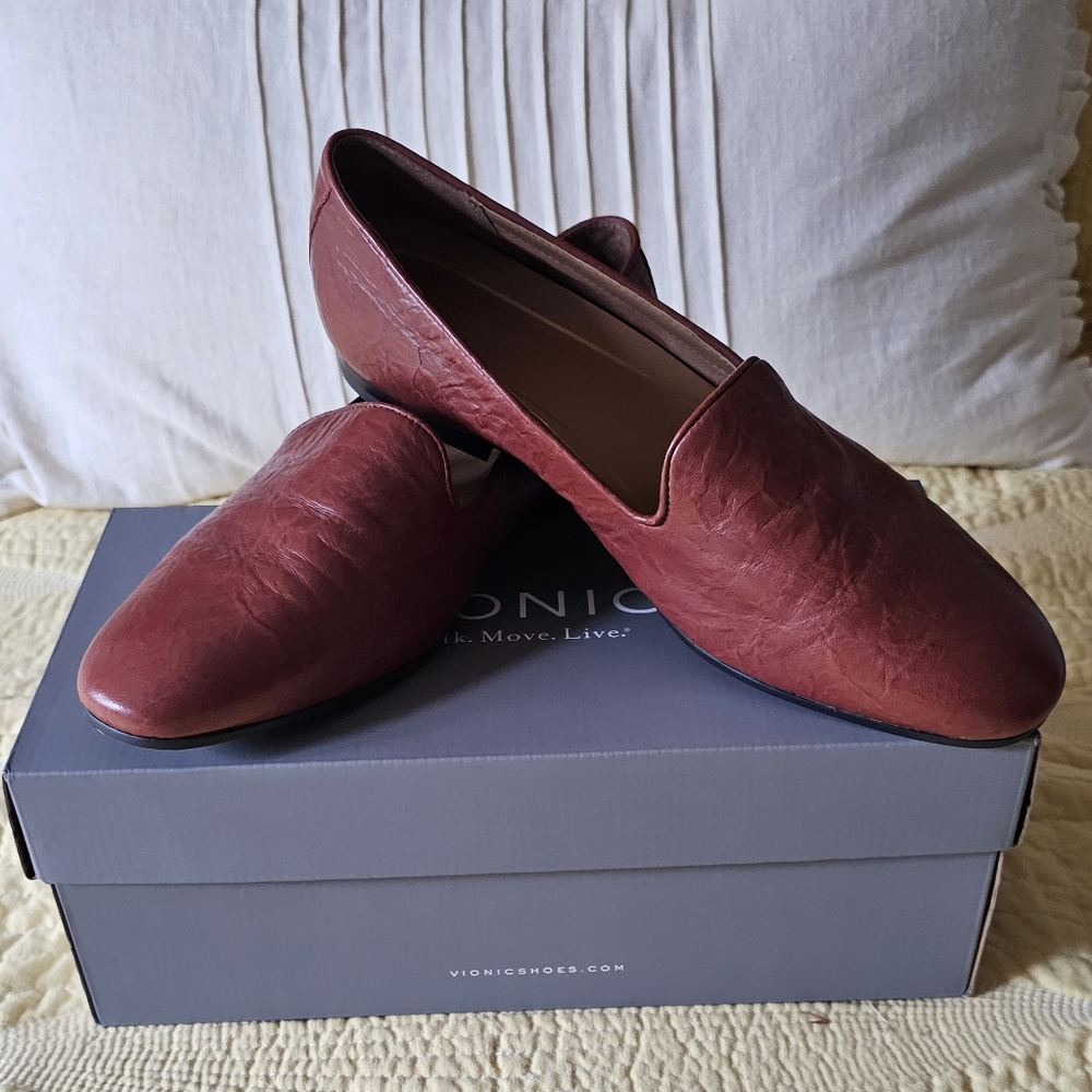 Vionic Women's Shoes